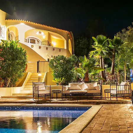 펜션 Casa Lusitania 19 *